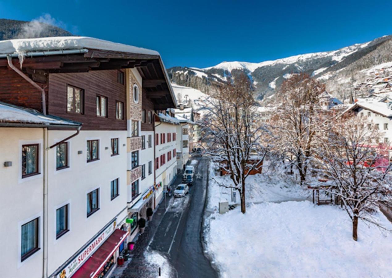 Hotel Neue Post เซลล์อัมเซ ภายนอก รูปภาพ