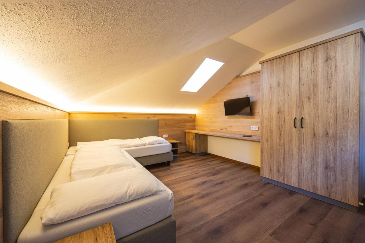 Hotel Neue Post เซลล์อัมเซ ภายนอก รูปภาพ