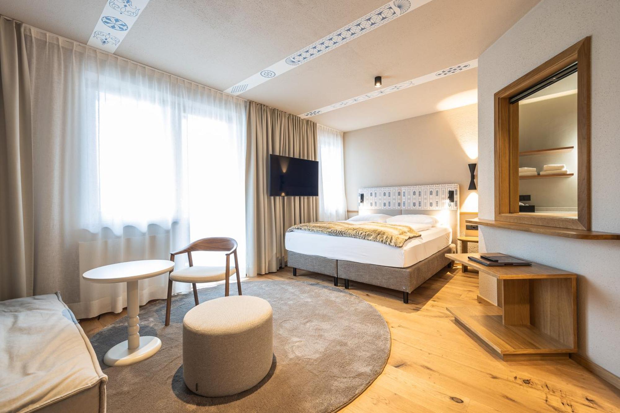 Hotel Neue Post เซลล์อัมเซ ภายนอก รูปภาพ