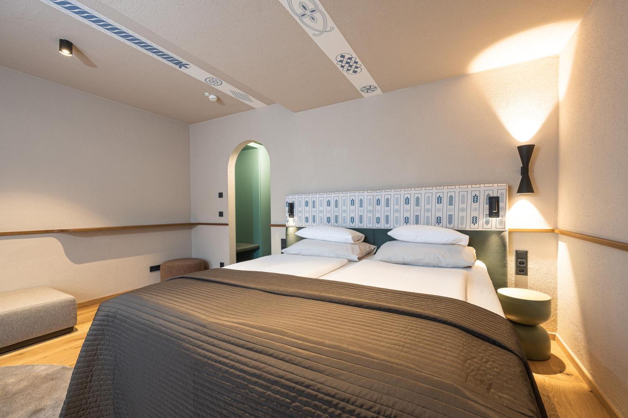 Hotel Neue Post เซลล์อัมเซ ภายนอก รูปภาพ