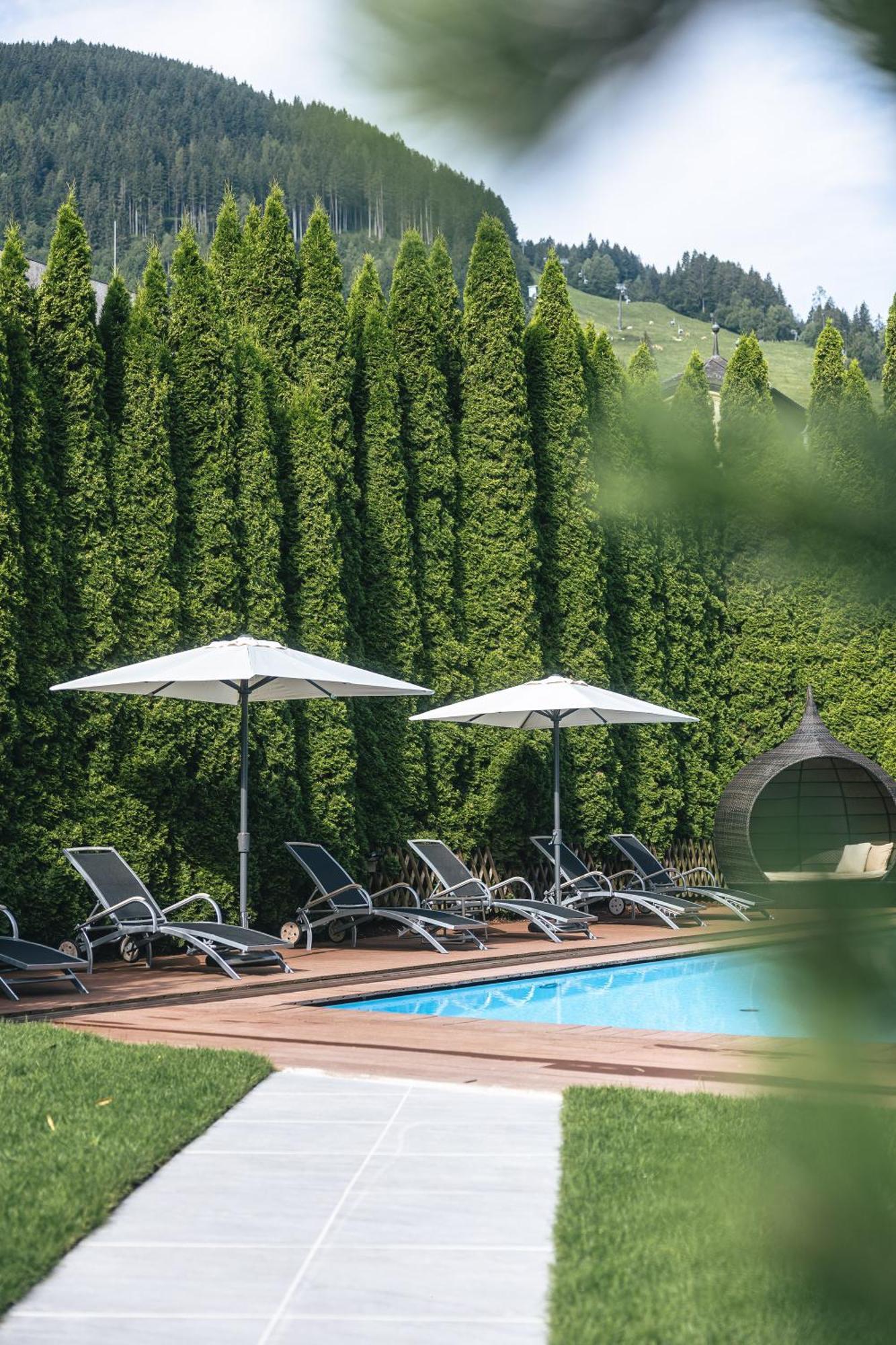 Hotel Neue Post เซลล์อัมเซ ภายนอก รูปภาพ