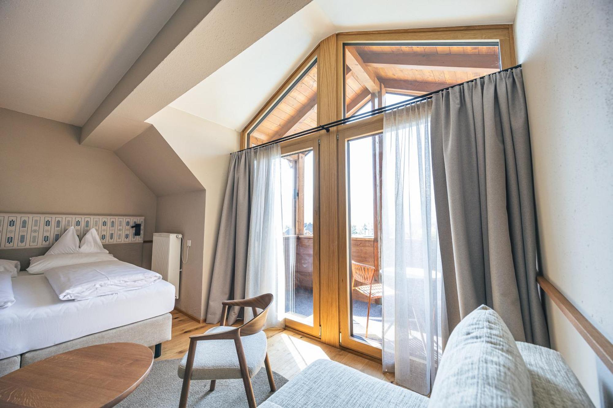 Hotel Neue Post เซลล์อัมเซ ภายนอก รูปภาพ