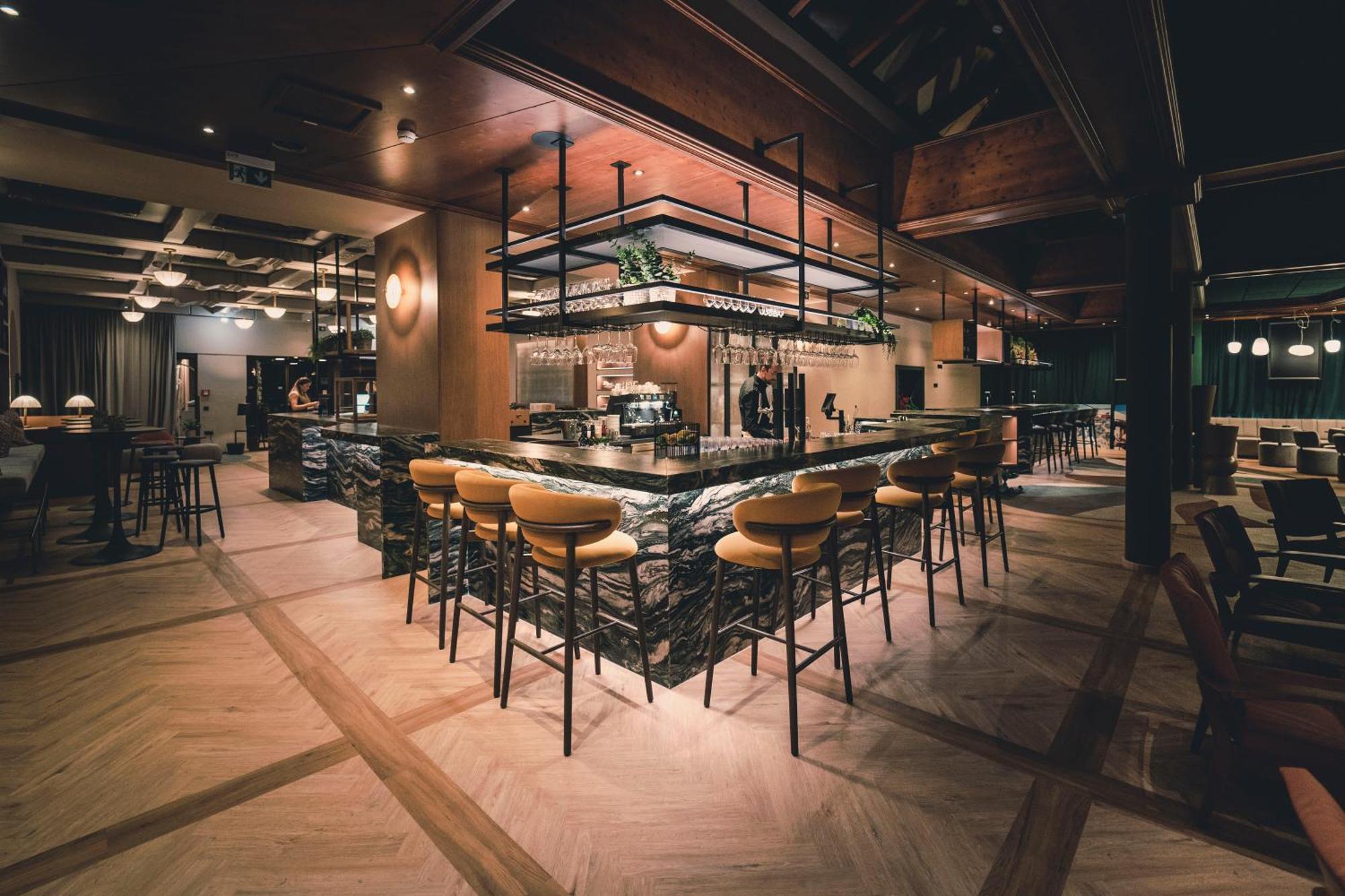 Hotel Neue Post เซลล์อัมเซ ภายนอก รูปภาพ
